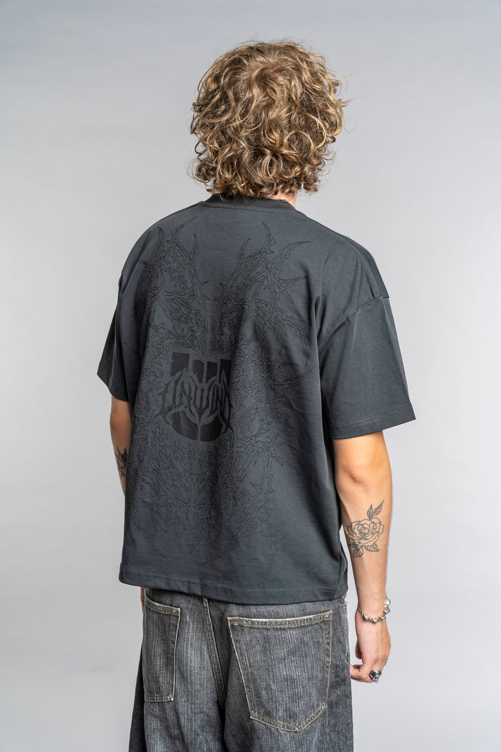 UMBRA TEE
