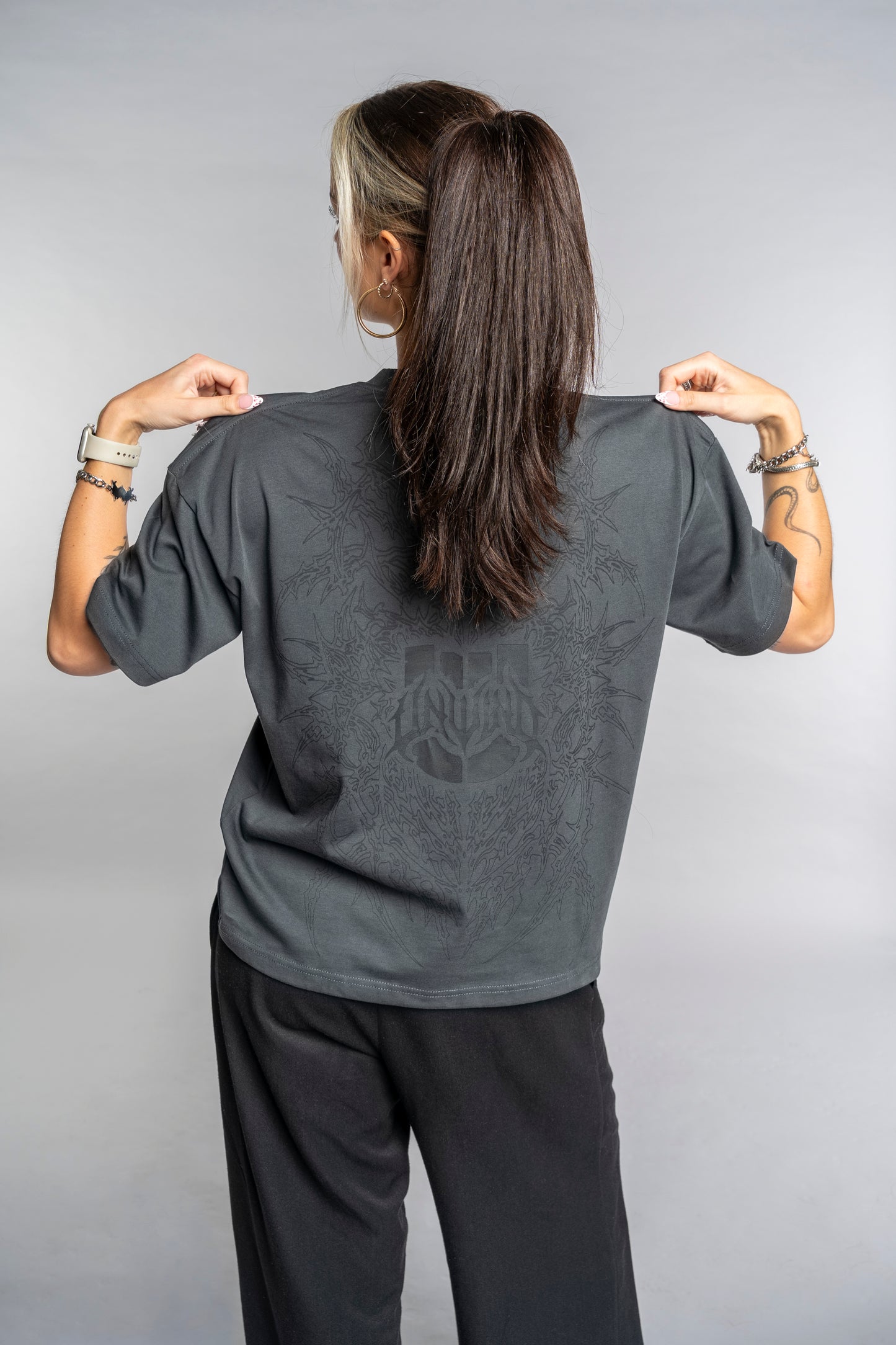 UMBRA TEE