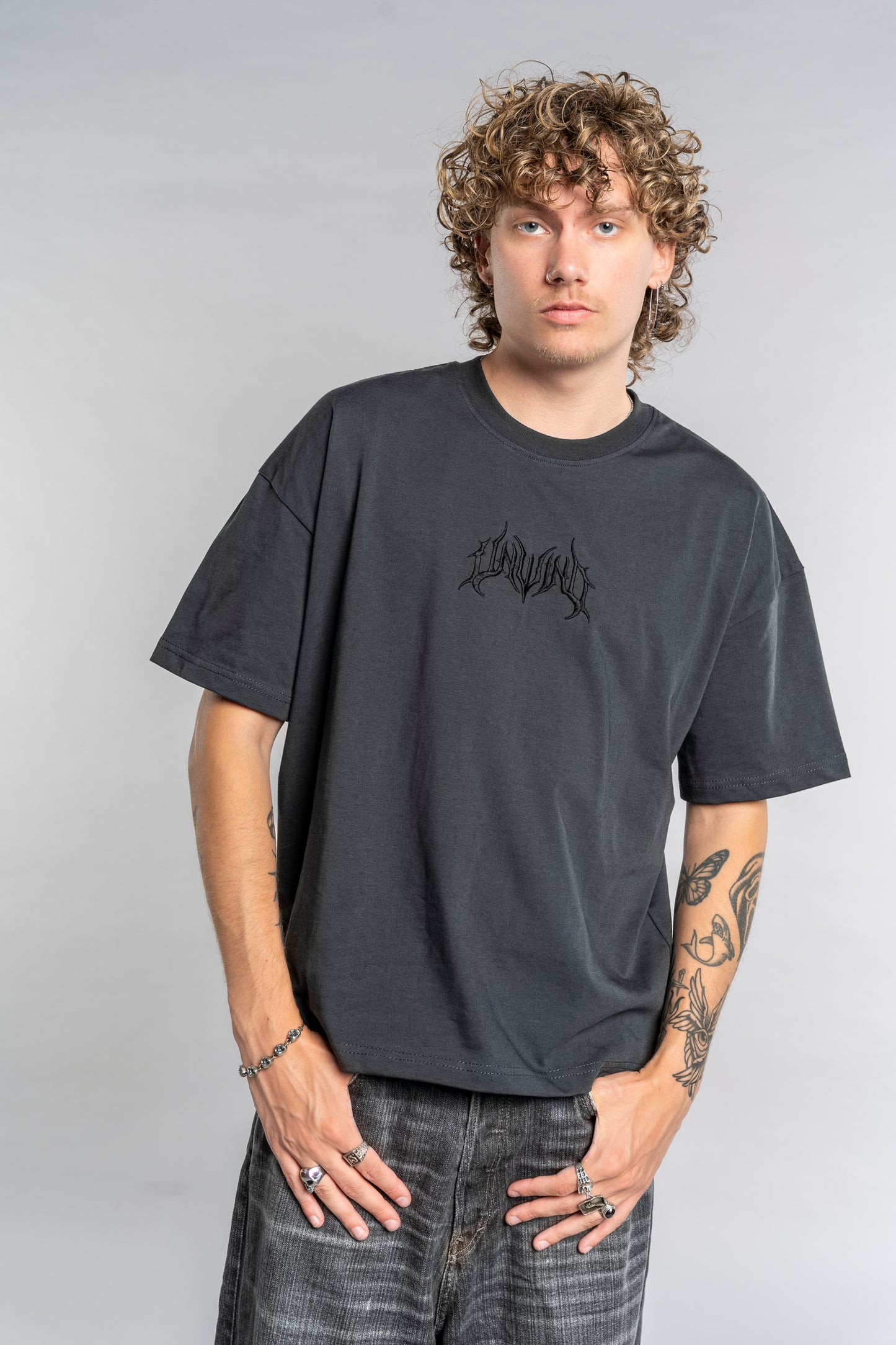 UMBRA TEE