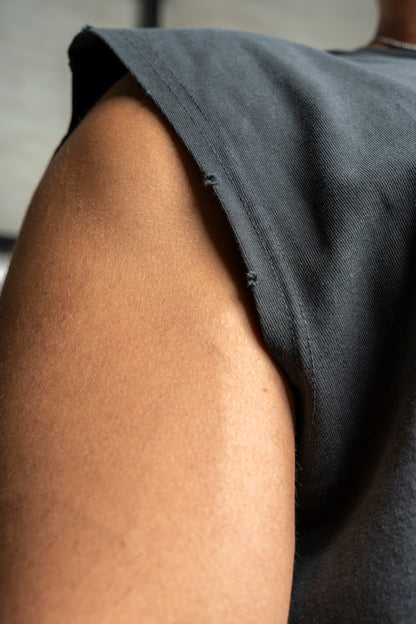 RUFF EDGE TANK TOP