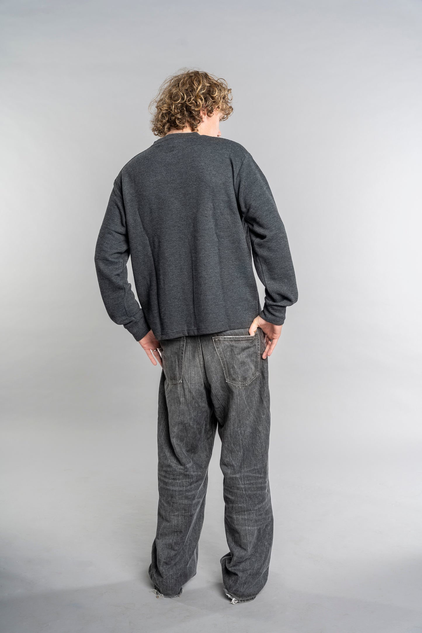 BLACK LOGO WAFFLE LONG SLEEVE